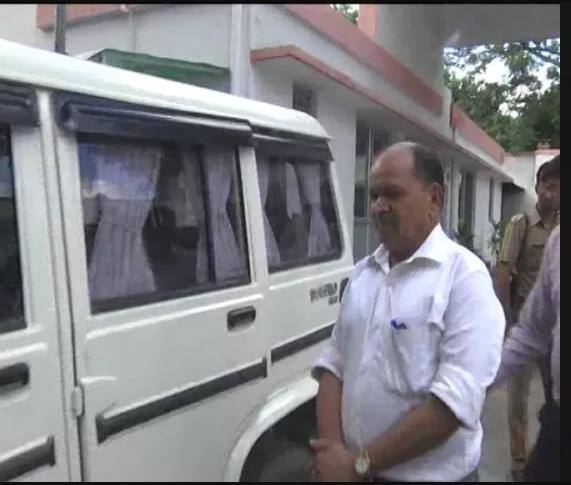 An FIR has been lodged against the hospital and the District Magistrate (DM) Ravindra Kumar has ordered investigation into the unfortunate incident.   