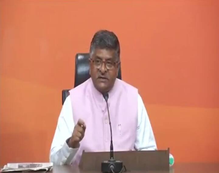 Prasad said: Condemning every murder is correct but why my liberal friends maintained silence after killings of BJP-RSS workers in Kerala and Karnataka?(Photo: Twitter, BJP LIVE) 