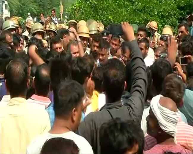 Protesters outside the Ryan International School said “he is 42-year-old person and is handicapped. We doubt if the conductor is actually responsible and demand a thorough investigation.”