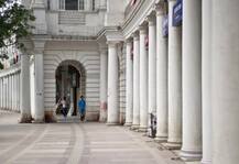 Man thrashed for speaking in fluent English in Delhi