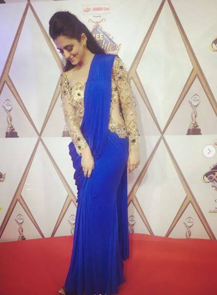Actress Ridhi Dogra looked glorious in ethnic. She was roped in a royal blue saree with net golden blouse. All the divas looked fabulous as ever. (Image Courtesy- Instagram)