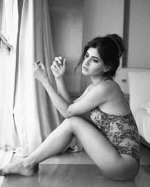 YEH HAI MOHABBATEIN Actress Karishma Sharma Is At Her SEXIEST In Poster Of Ragini MMS Returns