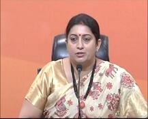 Smriti Irani Calls Rahul Gandhi A ‘Failed Dynast’, Tears Into His Berkeley Speech