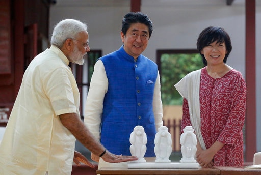 Shinzo Abe Death Japans former Prime Minister he will be missed by India why know the key reason Shinzo Abe Death: क्यों खलेगी दिल्ली को शिंजो आबे की कमी, महका था जिनके वक्त में जापान-भारत की दोस्ती का रिश्ता,जानिए यहां