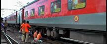 Jammu Rajdhani Express coach derails at New Delhi Railway Station