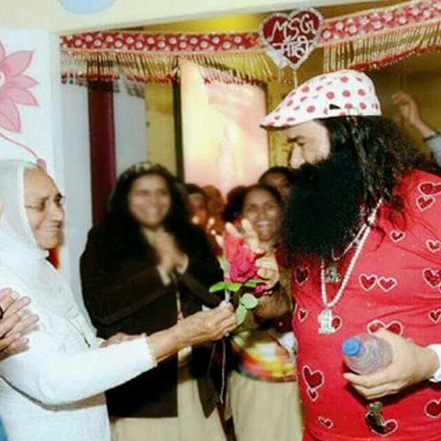 Ram Rahim gets his 1st visitor after 17 days in Rohtak jail Ram Rahim gets his 1st visitor after 17 days in Rohtak jail