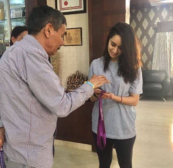 Shraddha was roped in to play Saina’s role in the biopic, which will be directed by Amol Gupte and she is certainly having the time of her life. (Photo: Sharaddha Kapoor official Instagram account)