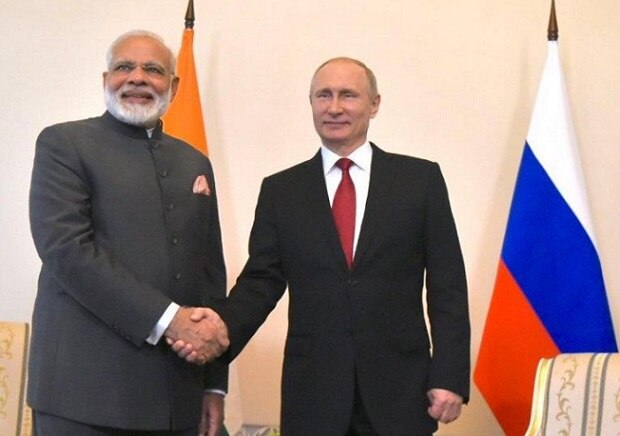 Vladimir Putin to arrive in India today; focus on S-400 air defence systems deal Vladimir Putin to arrive in India today; focus on '5 billion-dollar' S-400 air defence systems deal