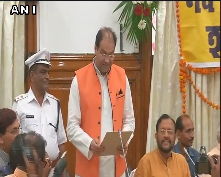 UP minister's slip of tongue at state legislative council oath ceremony UP minister's slip of tongue at state legislative council oath ceremony