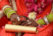 Arab marriage racket busted, eight sheikhs held