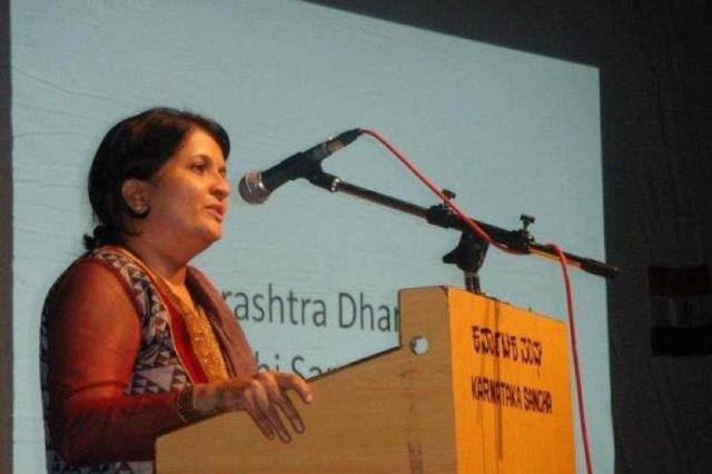 The activist lodged a complaint with the Vakola police station in suburban Santacruz about the call. Police officials from Vakola later visited her home and recorded her statement, she said. (Photo: Facebook)