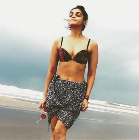 The actress captioned the photograph as, 