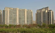 Gurugram: \'Depressed\' IIT graduate jumps to death from 23rd floor