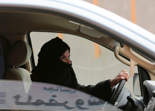 Saudi Arabia issues order allowing women to drive Saudi Arabia issues order allowing women to drive