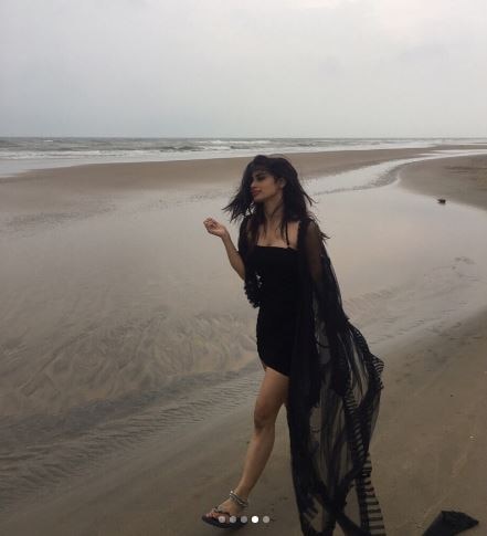  She is debuting in Bollywood with ‘Gold’ opposite Akshay Kumar.