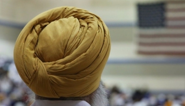 Sikh student in US removed from soccer game for wearing turban Sikh student in US removed from soccer game for wearing turban