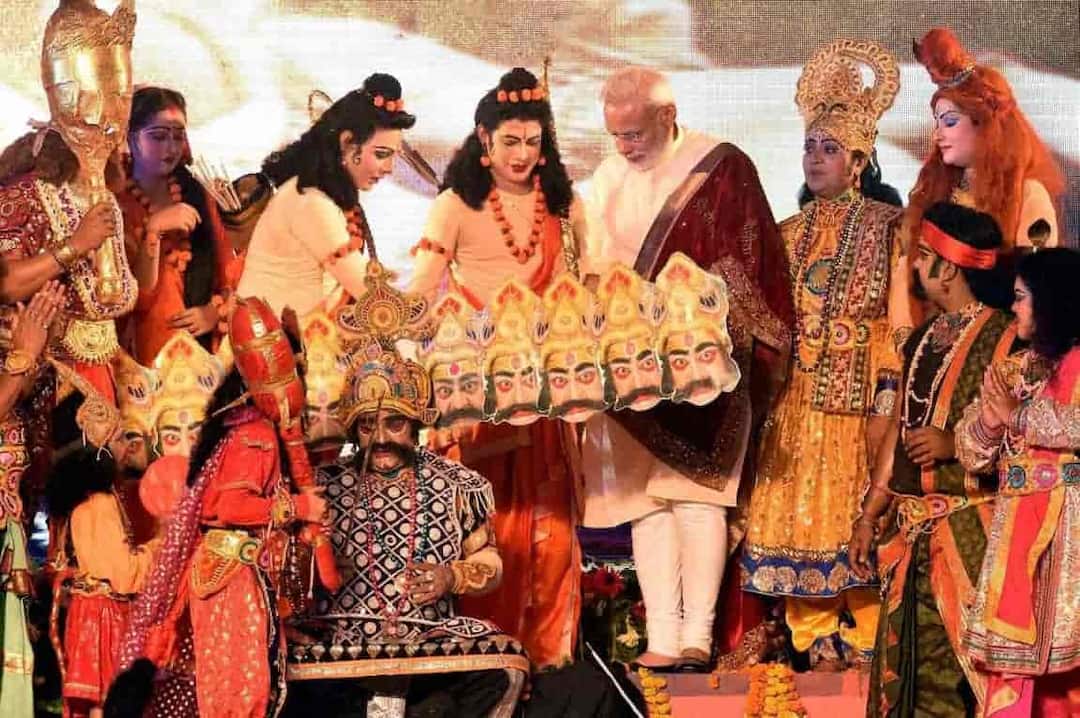 Narendra Modi To Be At Red Fort Ground For Dussehra Celebrations Narendra Modi To Be At Red Fort Ground For Dussehra Celebrations