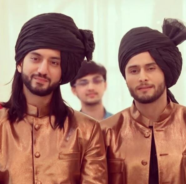 Well, Omkara Singh Oberoi aka Om and Rudra Singh Oberoi too wore the same outfit as Shivaay. (Image Courtesy - Instagram)