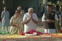 IN PICS: President Kovind, PM Modi, VP Naidu pay tribute to Mahatma Gandhi