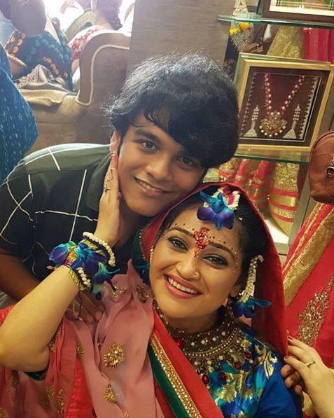As per news in Spotboye.com, “Disha's co-stars from Taarak Mehta Ka Ooltah Chashmah such as Dilip Joshi (Jethalal), Munmum Dutta (Babita), Ambika Ranjankar (Komal Hathi), Kavi Kumar Azad (Dr Hansraj Hathi), Bhavya Gandhi (Tapu) and Samay Shah (Gogi) among others turned up to bless the actress.” (Image Courtesy - Instagram)