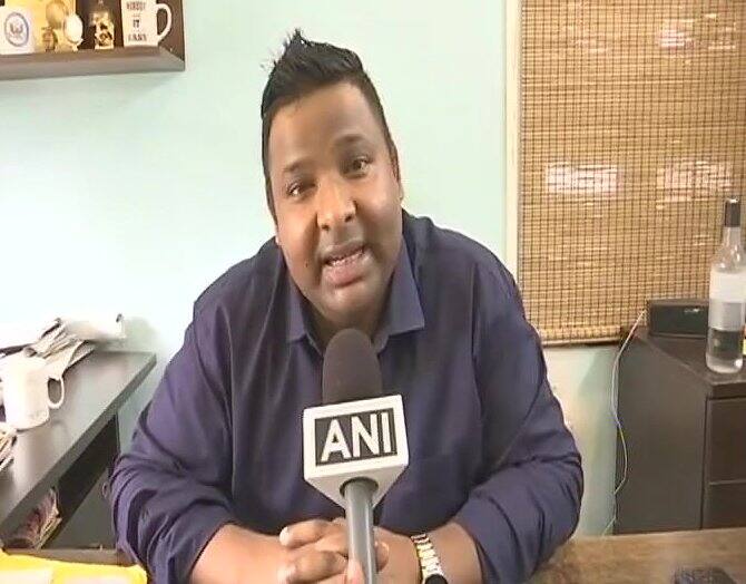 I was singing along while sitting. I heard someone commenting & calling me a Pakistani. 2 men sat behind me, smirking: Arman Ali / ANI IMAGE