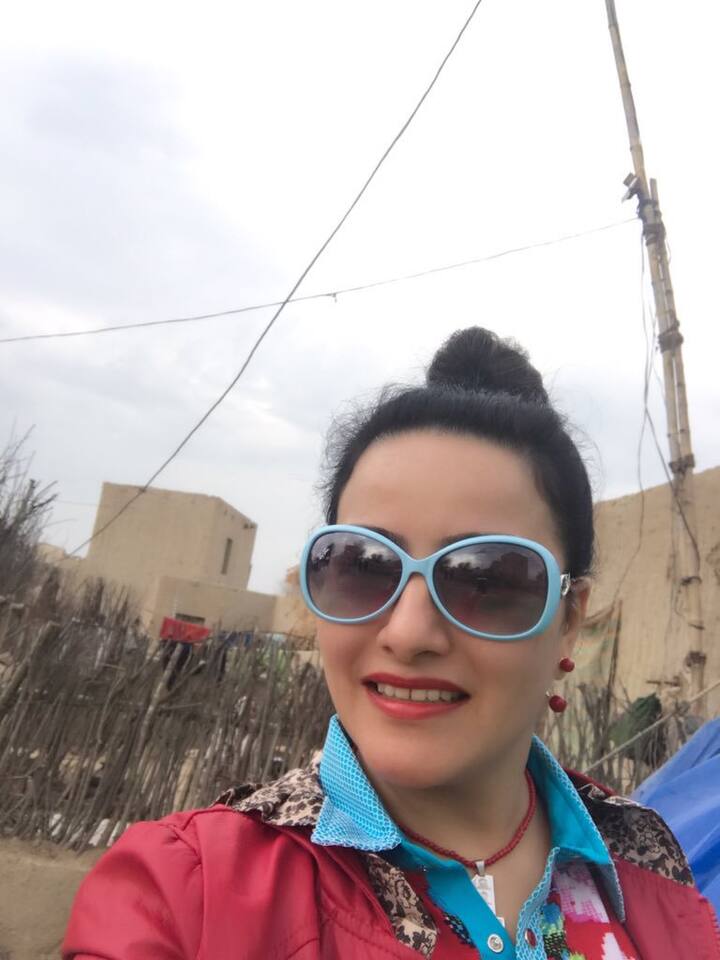 Honeypreet said she did not instigate the riots after Baba Ram Rahim was pronounced guilty in a 15-year-old rape case by a CBI court in Panchkula. PIC/@insan_honey Twitter.