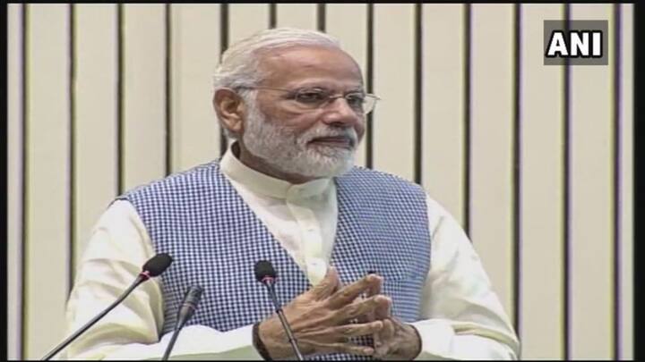 I have told the GST council to review the problems being faced by traders & we are willing to make changes as per the suggestions: PM Modi