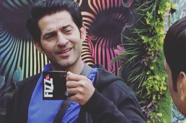 BIGG BOSS 11: SHOCKING! Hiten Tejwani is a DIVORCEE BIGG BOSS 11: SHOCKING! Hiten Tejwani is a DIVORCEE