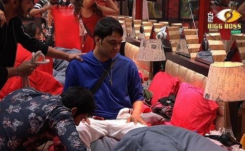 BIGG BOSS 11: Vikas Gupta is BACK but not in the MAIN HOUSE BIGG BOSS 11: Vikas Gupta is BACK but not in the MAIN HOUSE