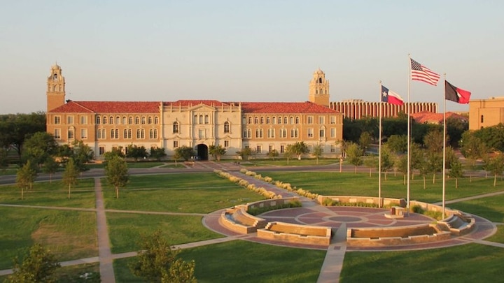 Shooting at Texas Tech University, campus police officer killed Shooting at Texas Tech University, campus police officer killed