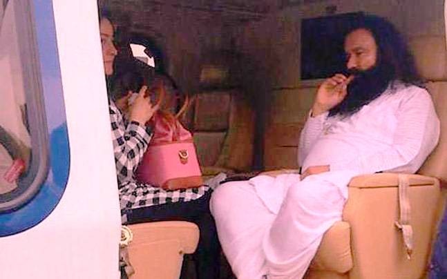 ABP News Exclusive: Doctors facilitated Honeypreet's helicopter ride with Baba Ram Rahim ABP News Exclusive: Doctors facilitated Honeypreet's helicopter ride with Baba Ram Rahim