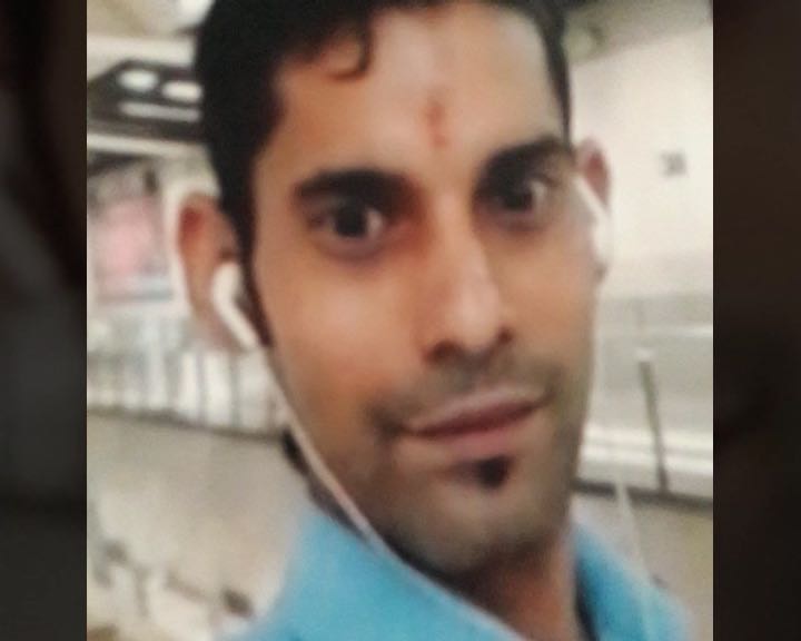 Delhi: Man's dismembered body found inside fridge Delhi: Man's dismembered body found inside fridge