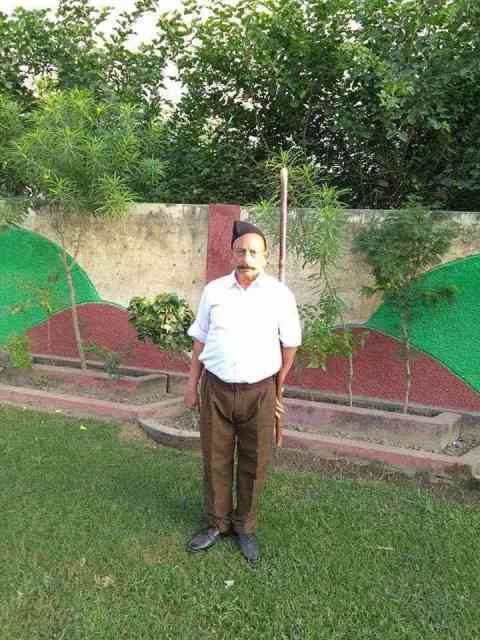 RSS leader Ravinder Gosai shot dead by unidentified men in Ludhiana's Kailash Nagar RSS leader Ravinder Gosai shot dead by unidentified men in Ludhiana's Kailash Nagar