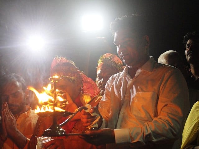 The purpose of the Yamuna aarti event was to send across a message to make the public aware of keeping the river clean and urge them for their participation. (Image: Twitter)