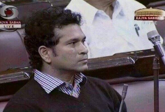 Tendulkar sanctions Rs 2 cr from MP fund for Mumbai Foot over bridge work Tendulkar sanctions Rs 2 cr from MP fund for Mumbai Foot over bridge work