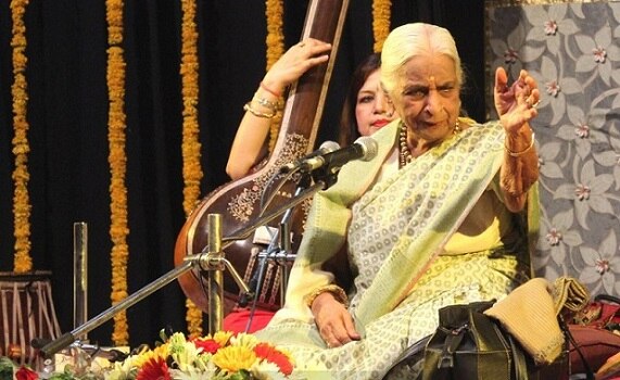 India mourns Thumri queen Girija Devi's death India mourns Thumri queen Girija Devi's death