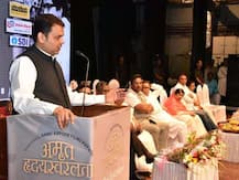 People will not approve of Sena\'s dual stand: Fadnavis