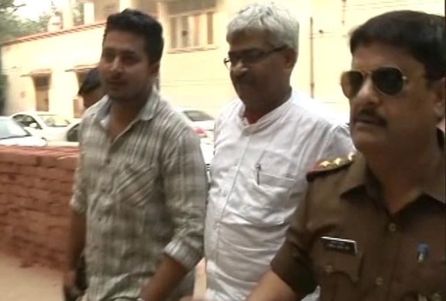 Journalist Vinod Verma, arrested on charges of extortion, sent on transit remand Journalist Vinod Verma, arrested on charges of extortion, sent on transit remand
