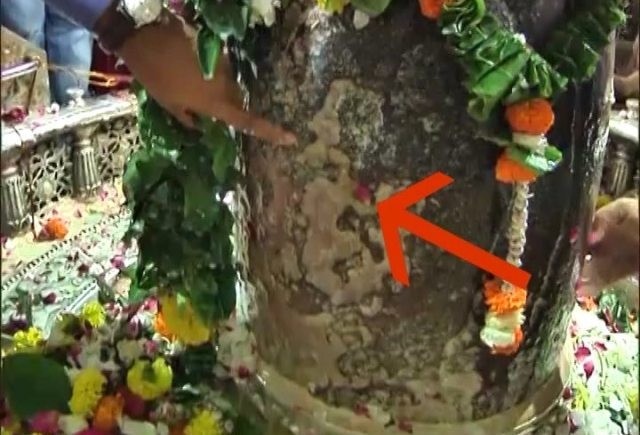Only RO water to be used for 'Jal Abhishek' at Ujjain's Mahakal temple to save Jyotirlinga Only RO water to be used for ‘Jal Abhishek’ at Ujjain’s Mahakal temple to save shrinking Shivling