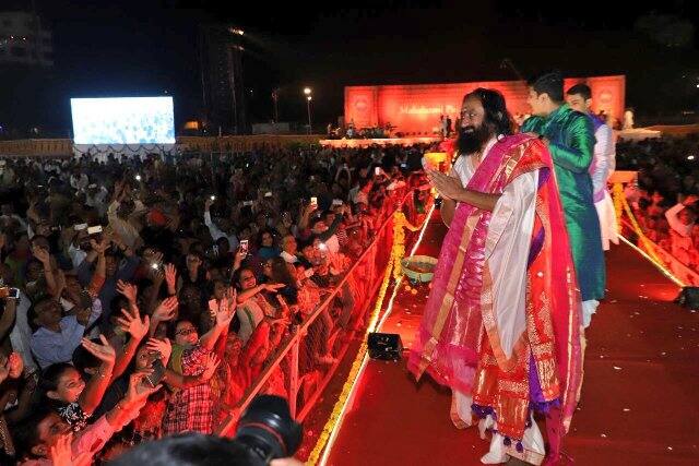  The Allahabad High Court, in 2010, had ruled a three-way division of the disputed 2.77-acre area at Ayodhya among Sunni Waqf Board, Nirmohi Akhara and Lord Ram Lalla. The Supreme Court decided to reopen the hearing after based on 13 appeals filed against the 2010 judgement in four civil suits. It is all set to hear the historic Babri Masjid-Ram Temple case from December 5. (Image: Twitter)