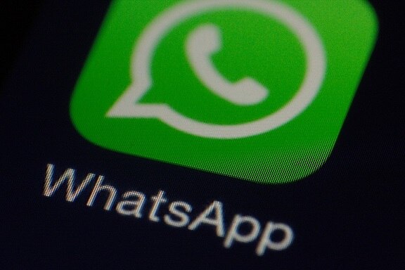 Amid data leak controversy, WhatsApp says it collects very little data & every message is end to end encrypted Amid data leak controversy, WhatsApp says it collects very little data & every message is end to end encrypted