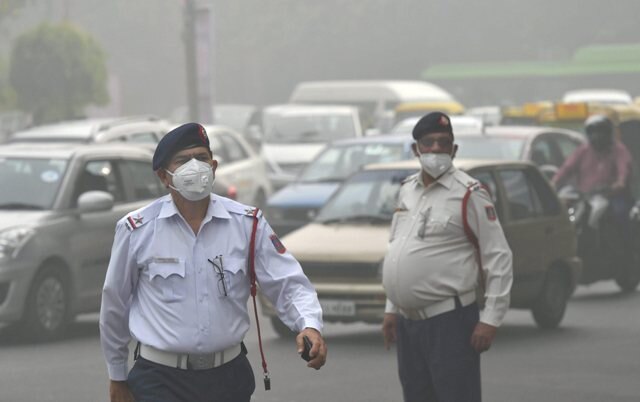 Breathing in Delhi-NCR is like smoking 22 cigarettes a day