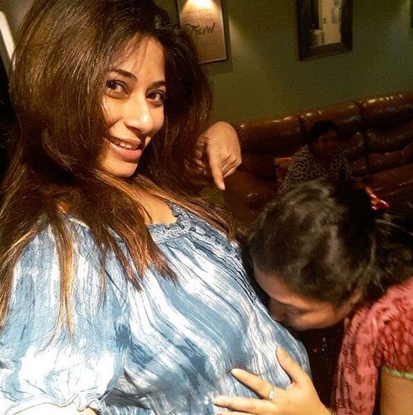 Malini and Ajay met during the shoot of ‘Love U Zindagi’ and fell in love. (Image Courtesy - Instagram)