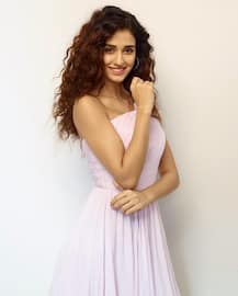 INSIDE PHOTOS: Disha Patani\'s Latest Photoshoot Goes Viral On Internet