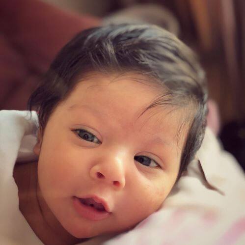 Soha Ali Khan and Kunal Khemu who recently got blessed by a babygirl shared this adorable picture of their  little one and we can bet this is the cutest thing you’ve seen on the internet today.  Kunal wrote this caption “Wishing all the children everywhere and my little munchkin a very happy children’s day. May your innocence continue to inspire us to be better people.” Image: Twitter