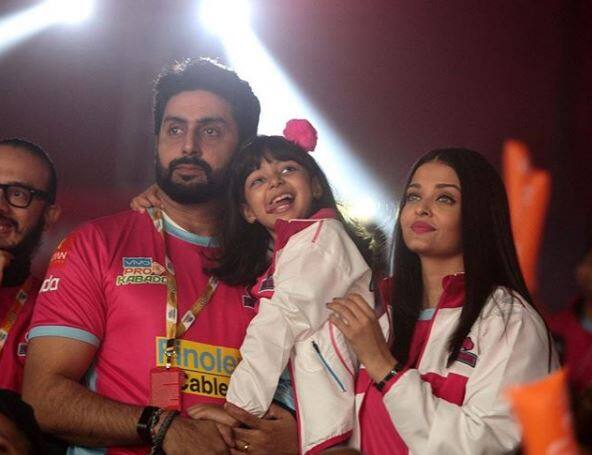 Once again Aaradhya steals the show with her funny expression. Image: Instagram (Abhishek Bachchan)