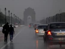 Light shower in Delhi, expected to give relief from pollution