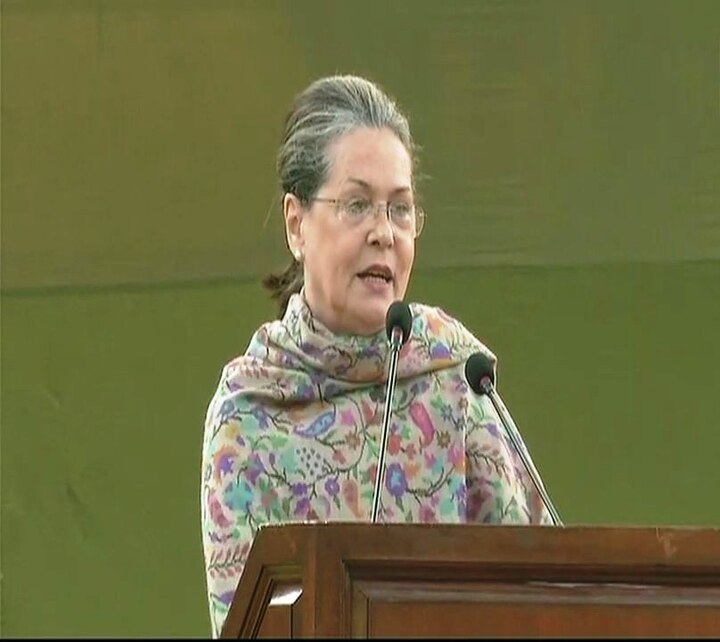 Indira Gandhi fought for secularism & against those who wanted to divide society: Sonia Gandhi Indira Gandhi fought for secularism & against those who wanted to divide society: Sonia Gandhi