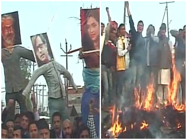 Padmavati row: Kshatriya Mahasabha burns effigies of Deepika, Bhansali Padmavati row: Kshatriya Mahasabha burns effigies of Deepika, Bhansali
