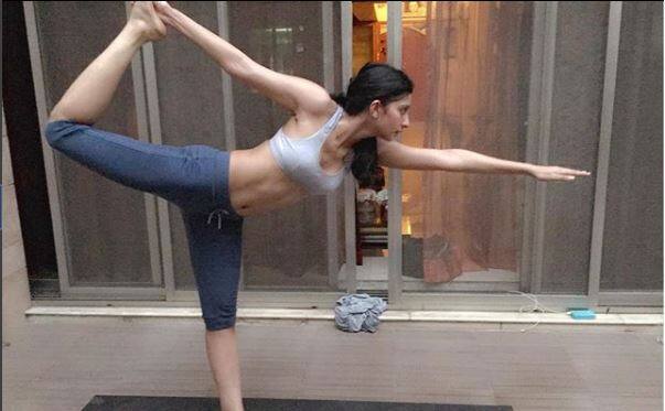 She is also a fitness freak. Take a look at this picture where she flaunts her perfect shape. Image: Instagram (palomathakeriadhillon)